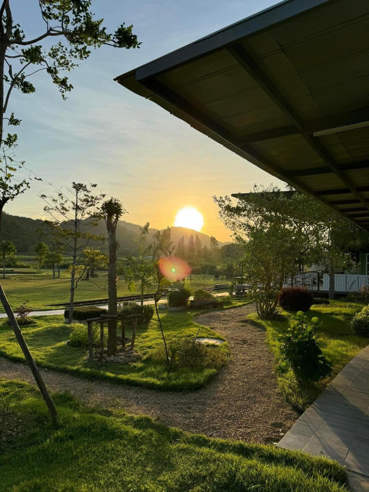 Nex Station Kanchanaburi Ngoại thất bức ảnh